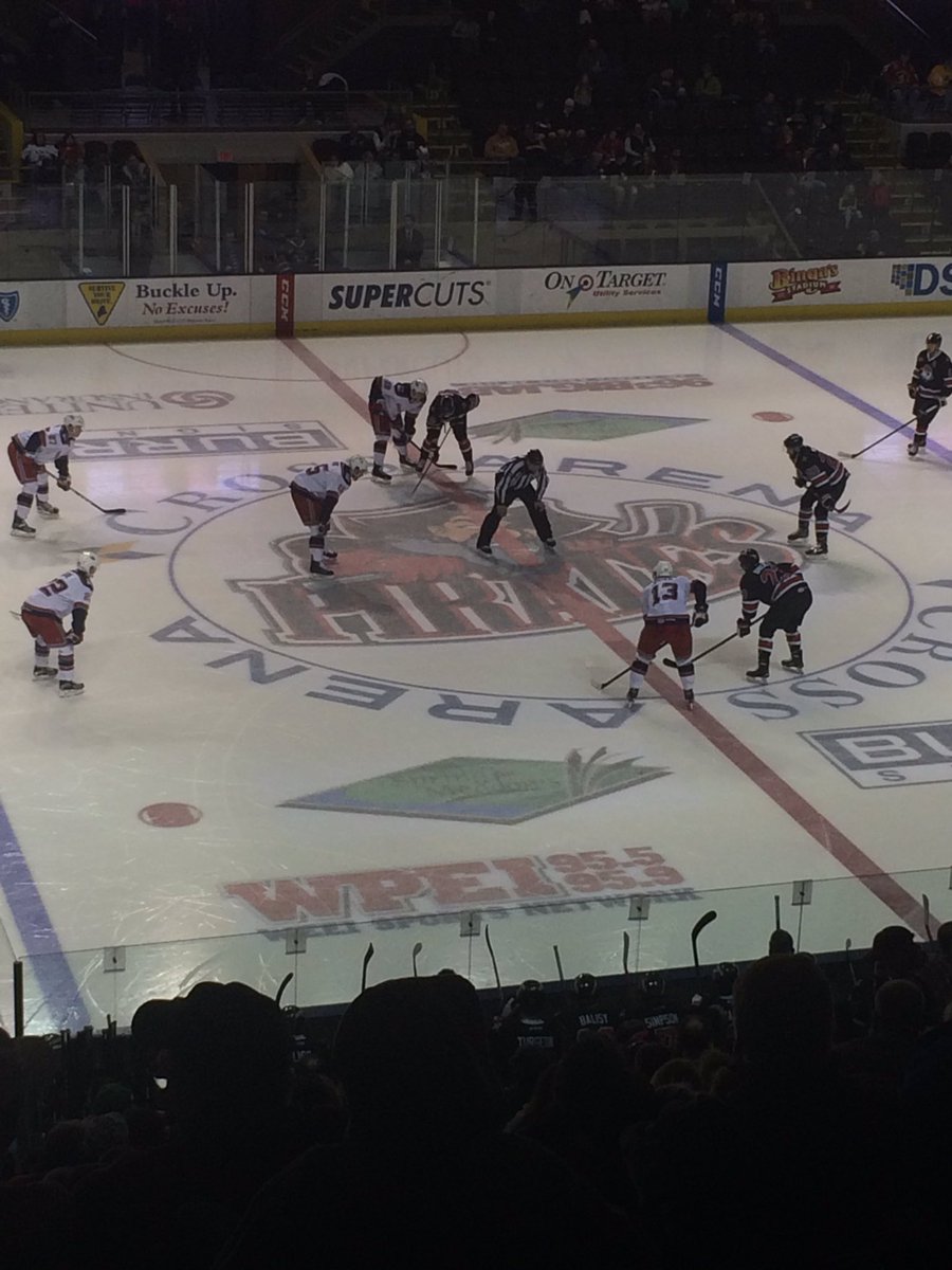 Milliner06's tweet photo. The second period about to get underway in Portland! #HWP are up 1-0. #HFDvsPOR https://t.co/N5ps5UZ8Ol