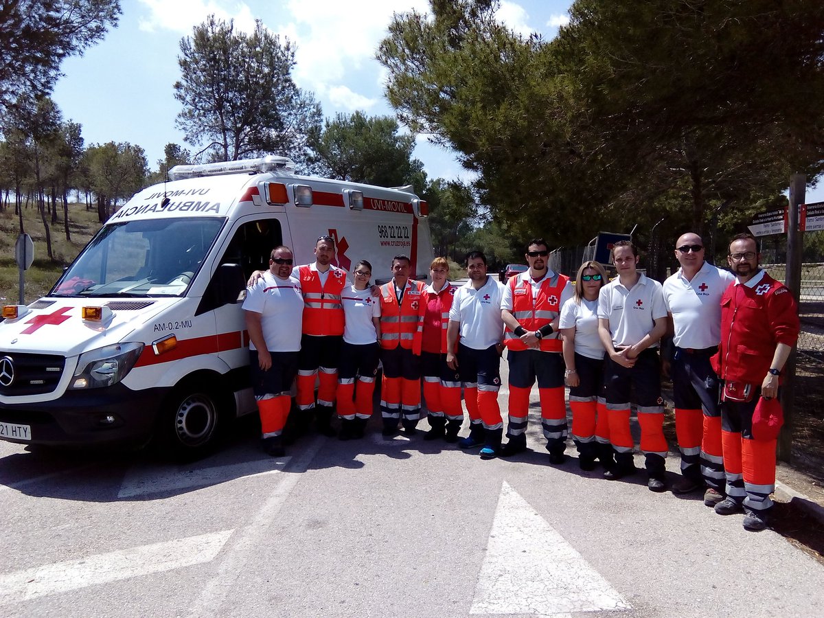 CruzRojaRMurcia's tweet photo. Dispositivo riesgo previsible Asamblea Local Santomera n #Lemontrail @CruzRojaEsp  @SantomeraNews  @CRE_Emergencias https://t.co/K7eqro6ess