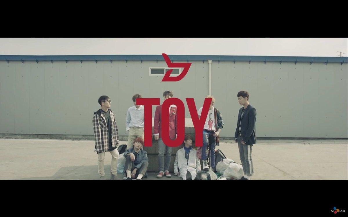 BlockBFanBE's tweet image. La nouvelle chanson de Block B "TOY" est sortie!💛🐝
youtu.be/JtjxZoa_LHM