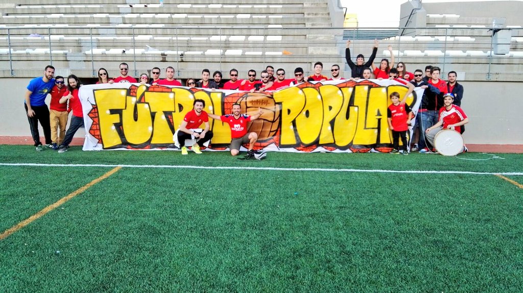 CiudadDeMurcia's tweet photo. Gracias a la treintena de aficionados de @orifutpopular que nos han acompañado hoy. Sois muy grandes!
#FútbolPopular https://t.co/K3qope7Lhr