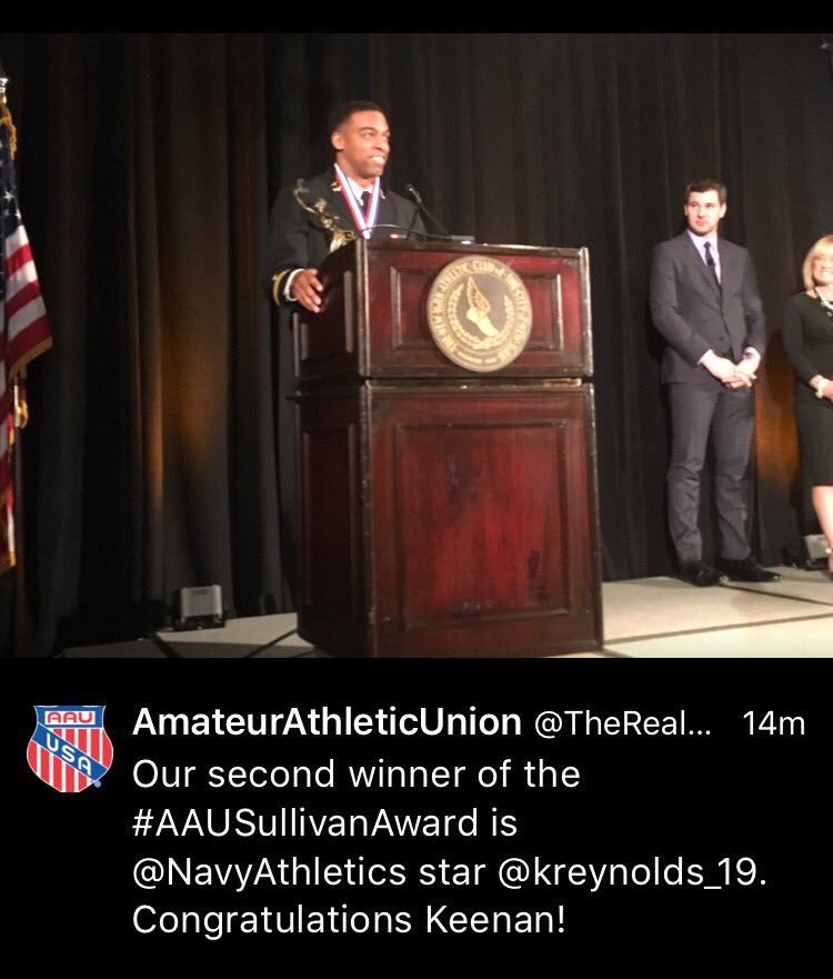 NavyFB's tweet photo. Congrats @kreynolds_19 on winning the Sullivan Award! They got it right! #NavyFootball #RaiseTheSail #TheBrotherhood https://t.co/O0uVYtz5N3