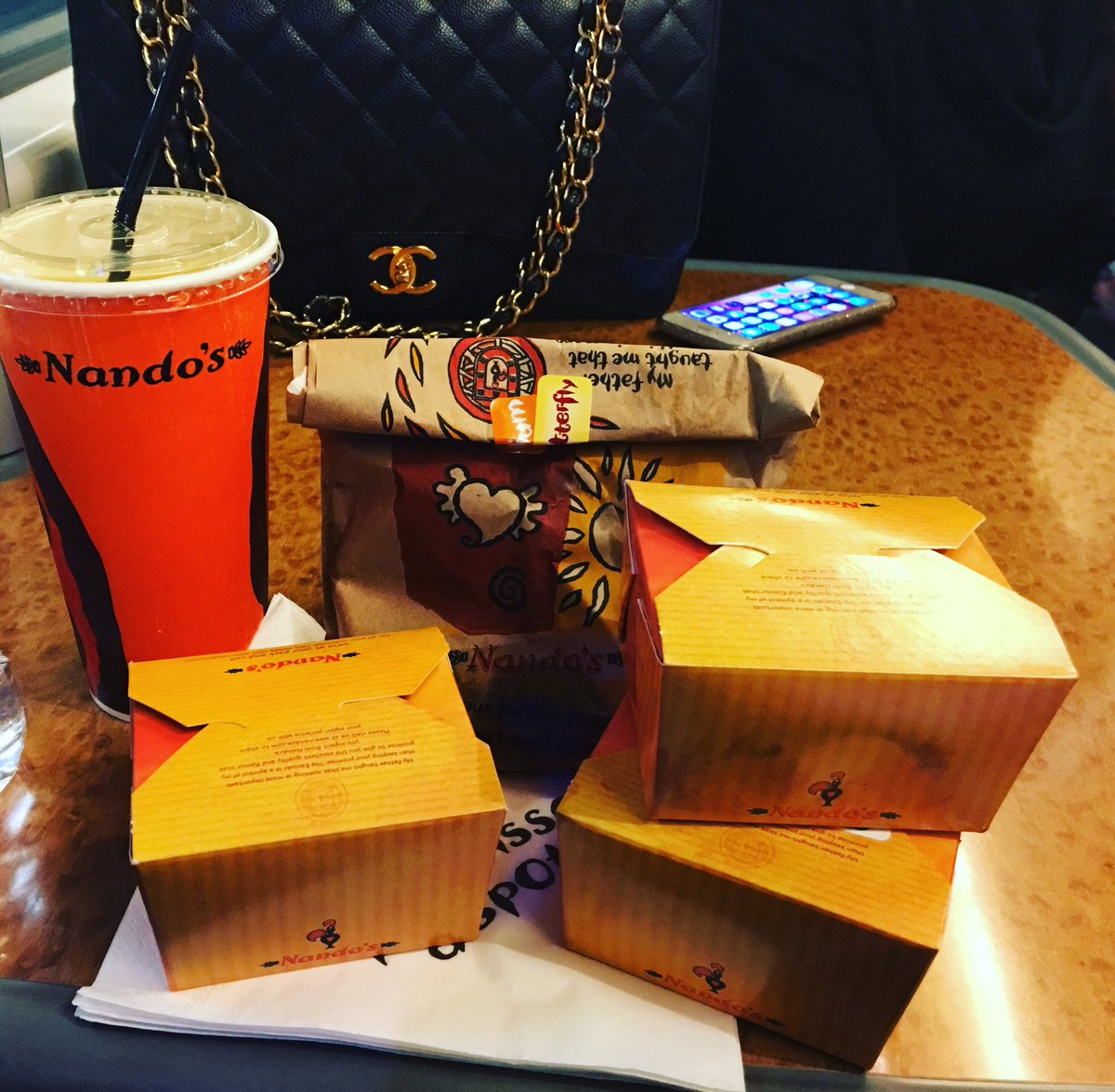 Megan_Mckenna_'s tweet photo. Liverpool bound #nandostime π https://t.co/iFaXQasylA
