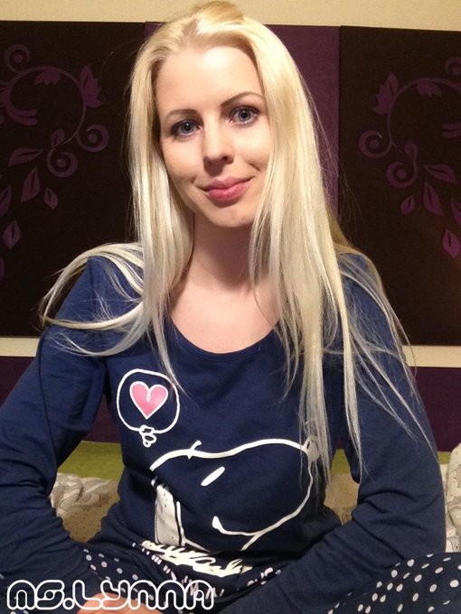 Last night at home before a week in hospital... #tonsillectomy #surgery https://t.co/C6HdjSxzcw<a href="/tag/surgery"class="tags"><span>#surgery</span></a><a href="/tag/tonsillectomy"class="tags"><span>#tonsillectomy</span></a>