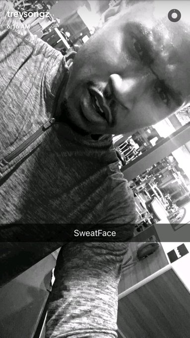 Angels I'm sure I'm not the only one, who'd still hug an kiss @TreySongz all sweaty https://t.co/K7r<a href="/tag/thewalkingdead"class="tags"><span>#thewalkingdead</span></a><a href="/tag/thetalkingdead"class="tags"><span>#thetalkingdead</span></a><a href="/tag/neganarrives"class="tags"><span>#neganarrives</span></a>