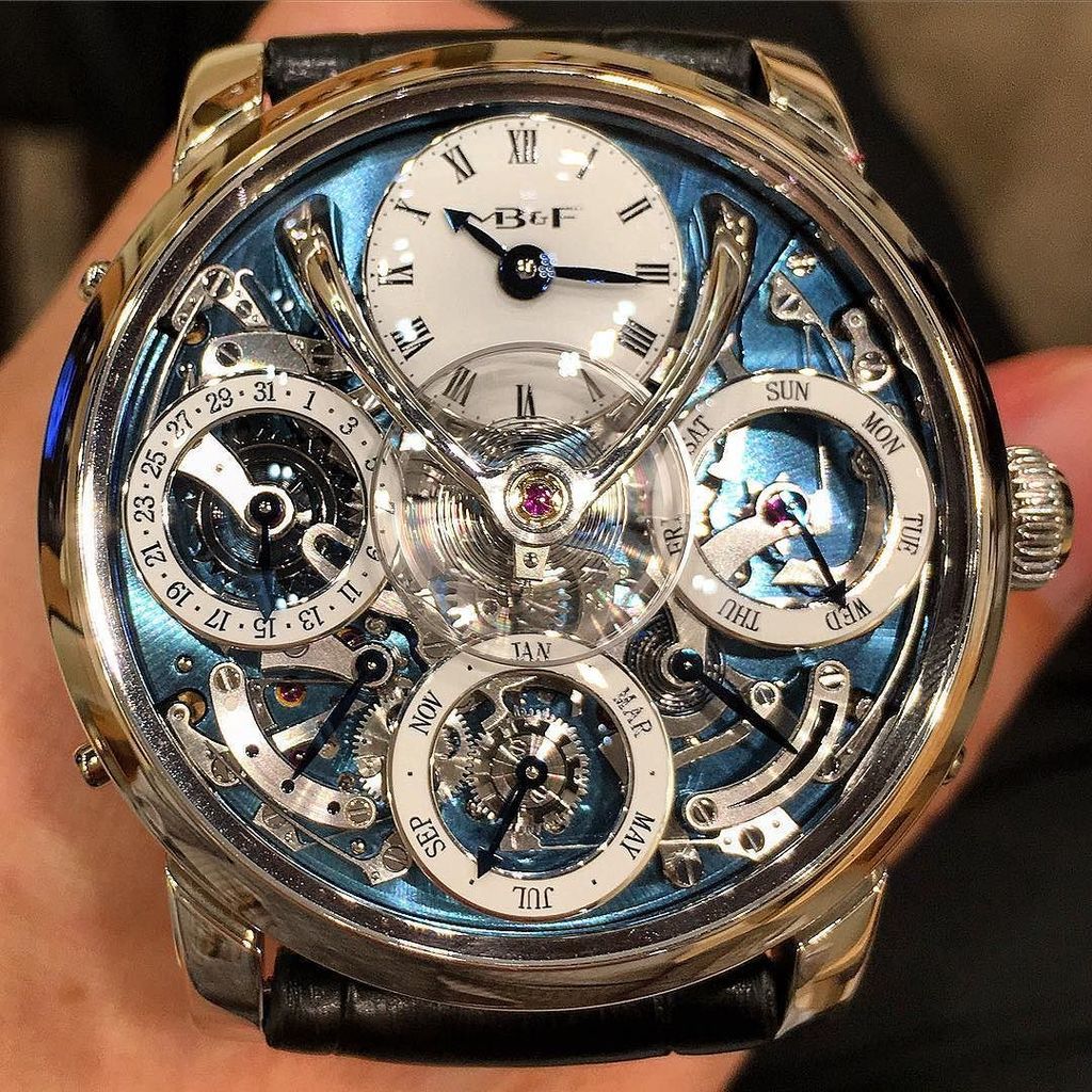 FineTimepiece's tweet photo. Mb&amp;F Legacy Perpetual by Stephen Mcdonnell platinum limited 25 pcs. 🌝🌕 #mbandf #madgallery #legacy #mb&amp;f  #watchlov… https://t.co/Uc14GQiCbh