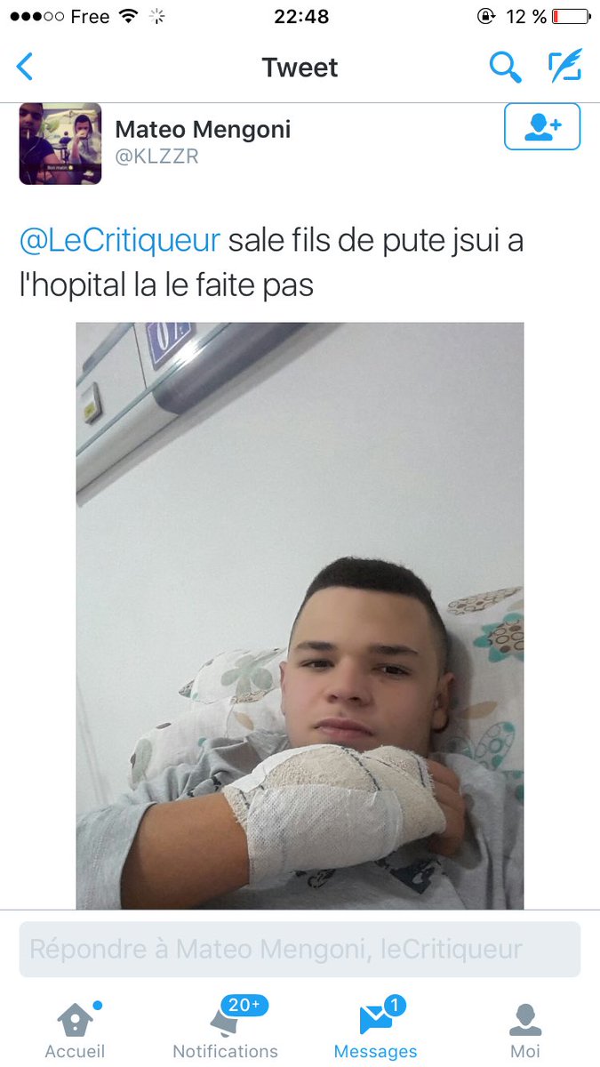 Alextrxm's tweet photo. MDRRRR twitter c'est vraiment un autre monde j'suis mort 😂😂😂 https://t.co/UReSBkf0gk