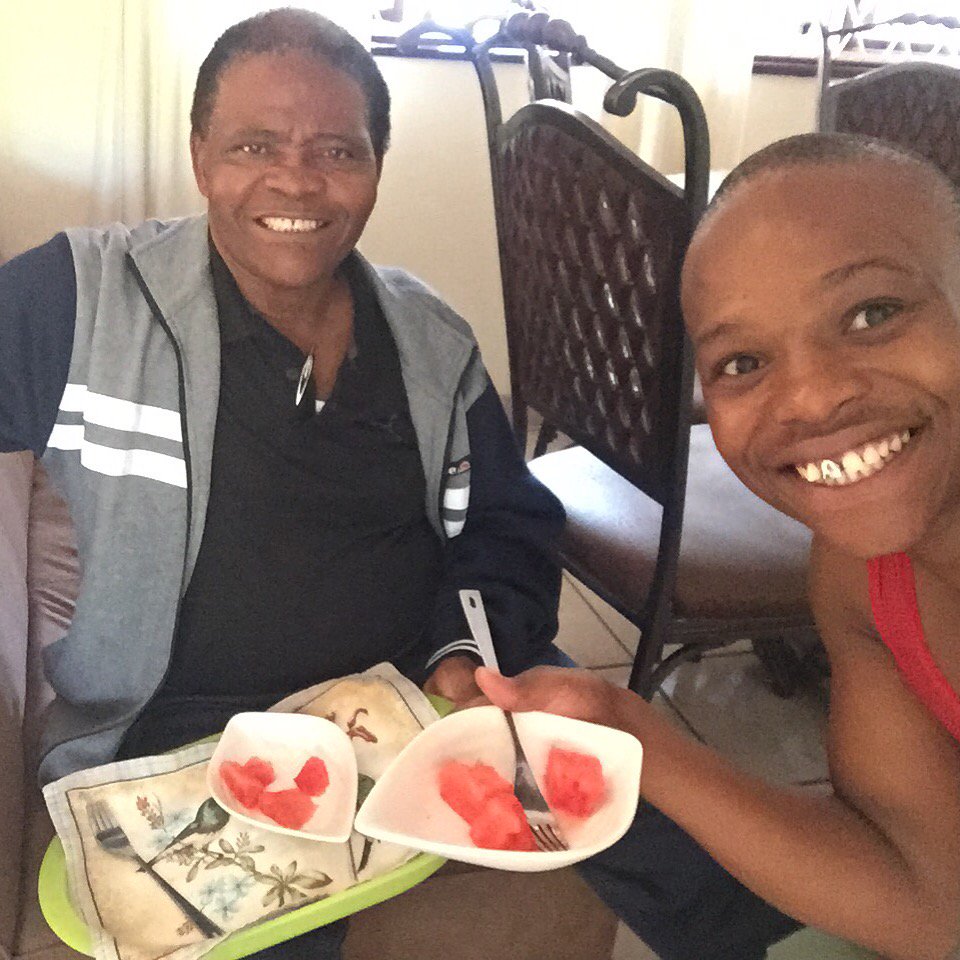 MediaMonStar's tweet photo. A student shud always b hungry for &amp; seeking knowledge from those who have walked their path before them #YoungMbazo https://t.co/g6u9fToqEF