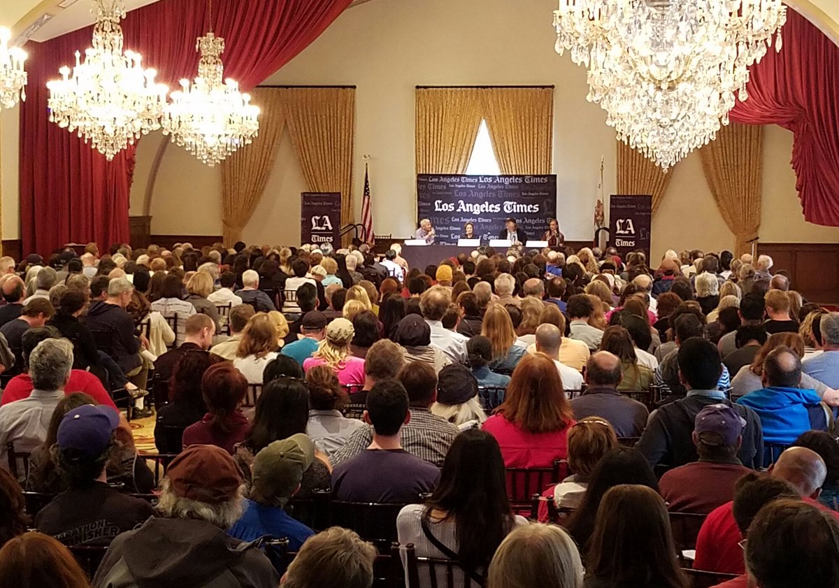LA Times Festival of Books (@latimesfob) on Twitter photo Packed to capacity for Food Futures w/<a href="/thejgold/">jonathan gold</a> <a href="/MasMasumoto/">Mas Masumoto</a> <a href="/AliceWaters/">Alice Waters</a> Sarah Smith!
#bookfest #calhum Packed to capacity for Food Futures w/<a href="/thejgold/">jonathan gold</a> <a href="/MasMasumoto/">Mas Masumoto</a> <a href="/AliceWaters/">Alice Waters</a> Sarah Smith!
#bookfest #calhum
