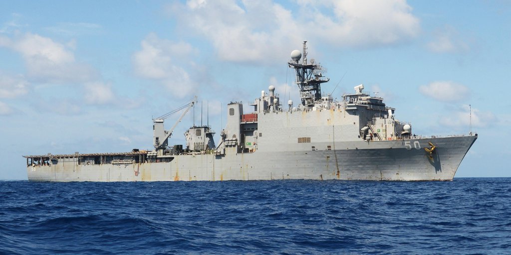 UPDATE: Search and rescue to continue for missing #USSCarterHall Sailor - 1.usa.gov/1Sa4phF