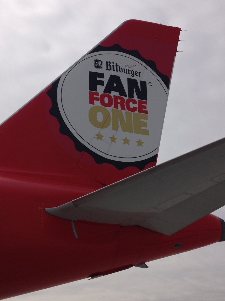 Papaya8884's tweet photo. @airberlin
Thank you for nice flight to #Nice with #fanforceone last week ! https://t.co/fEvdELRxUi