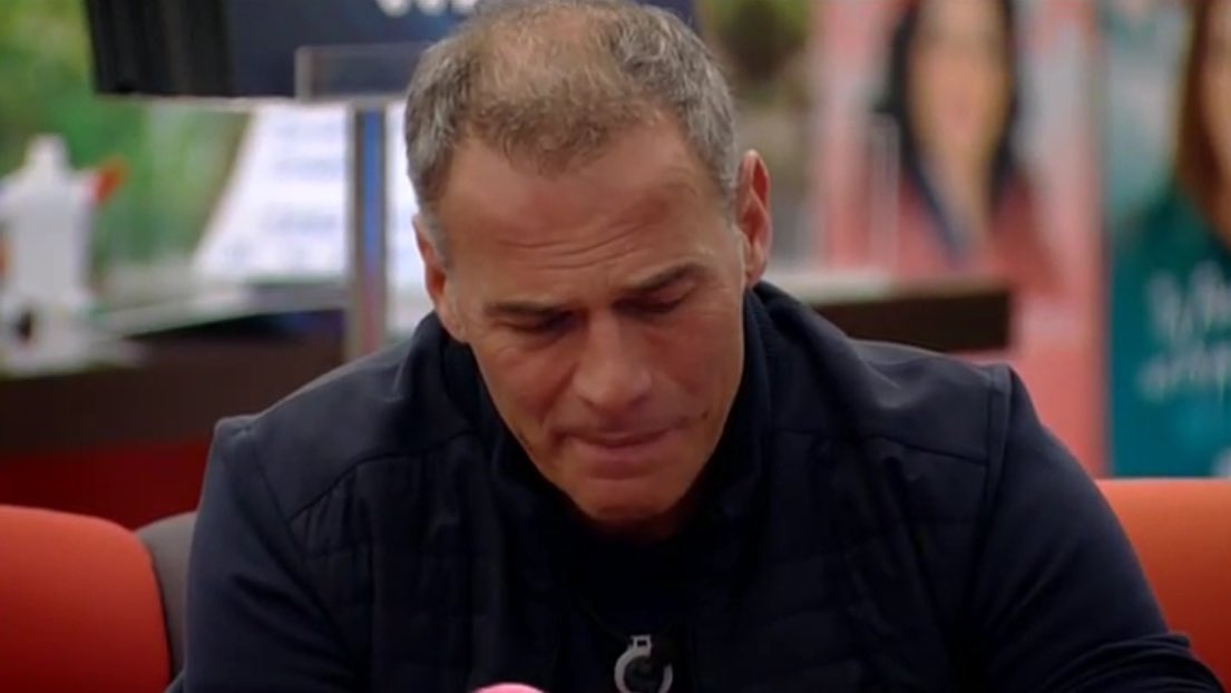 Mi Carlos sigue emocionadisimo  en el directo. #DBT14GHVIP
