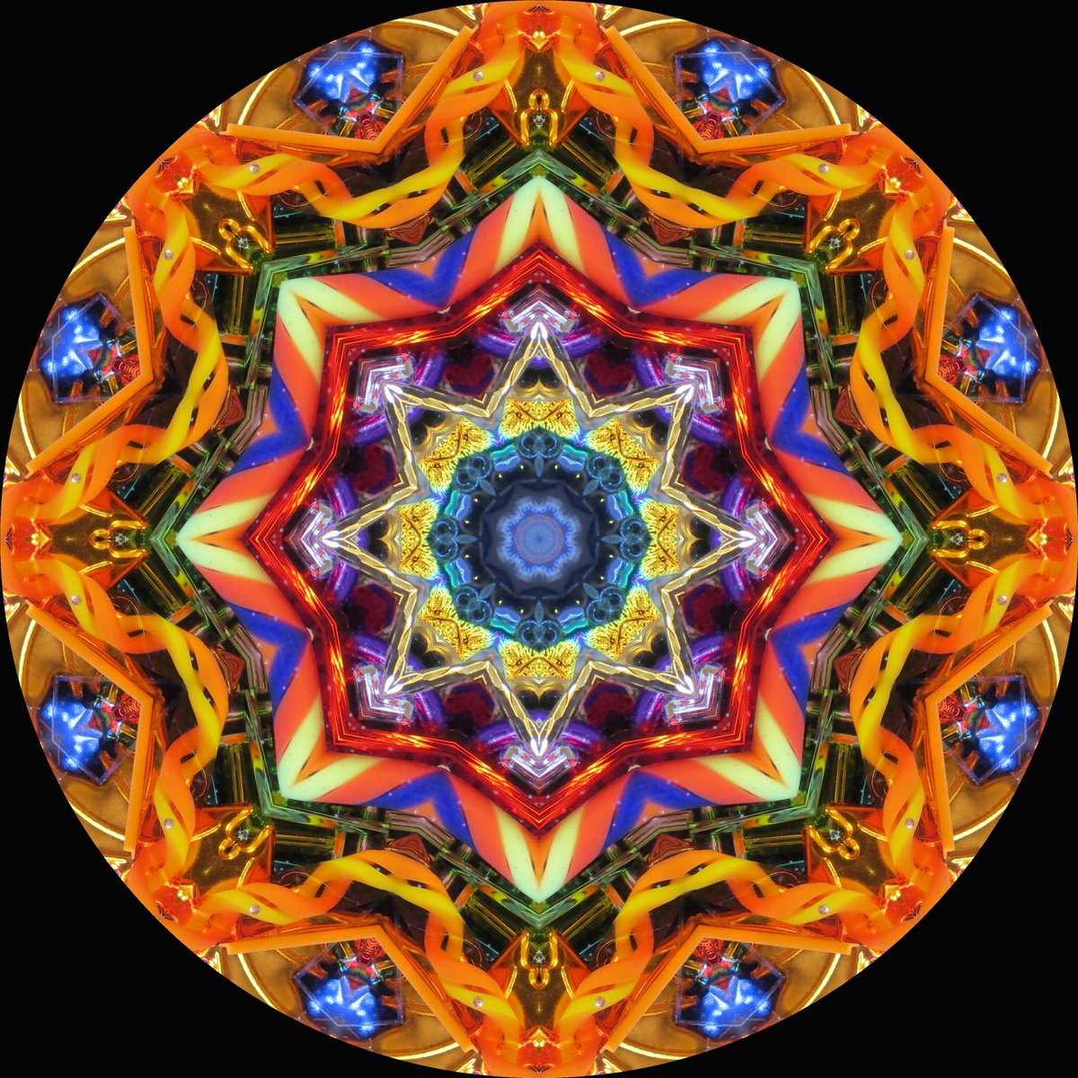 BrewsterScope's tweet photo. 1000 #Kaleidoscopes sale 40 #Artists #Hilton #Rockville #MD Apr 30, May 1, noon-4 https://t.co/0Tf23ubXLn https://t.co/YWFVBeF0s3