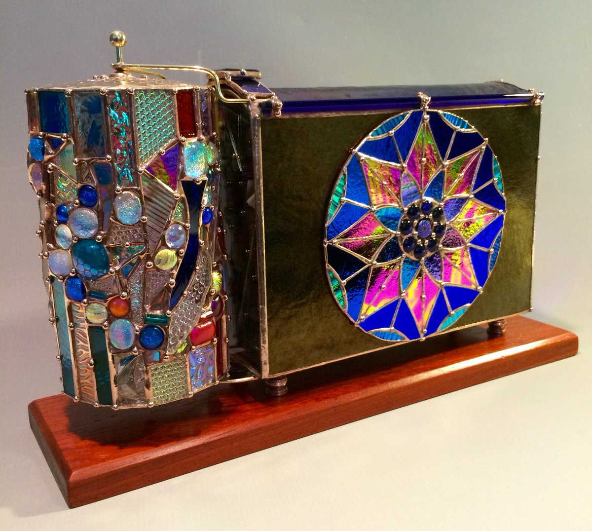 BrewsterScope's tweet photo. 1000 #Kaleidoscopes sale 40 #Artists #Hilton #Rockville #MD Apr 30, May 1, noon-4 https://t.co/0Tf23ubXLn https://t.co/0YmyHUTcFK