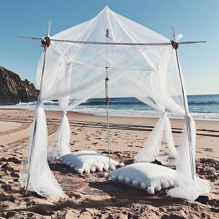 SpinMyPlanet's tweet photo. Sunday Funday spot found 🌊☁️ #takeushere #sunday #dreaming #inspo #wanderlust #SpinMyPlanet https://t.co/tf1d5L4aIr