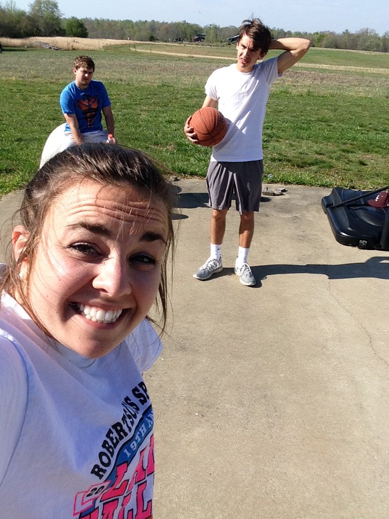 ga_newton's tweet photo. National sibling day means we play until someone goes in crying. #probablyme #scared #whereisclara https://t.co/2KmonM1Ww2