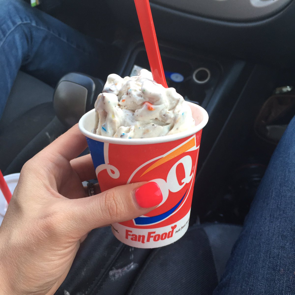 ChefForLife's tweet photo. #roadtrip through #Texas #extracandy #noshame!!!!! @DairyQueen https://t.co/BZdKt65iRD