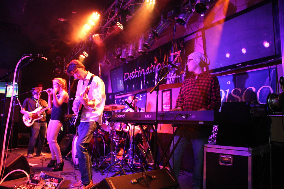 Destination_Z's tweet photo. Great show last night at The Babylon.  Thanks to all our fans for coming out to see our show. https://t.co/zOUHzC5bIC