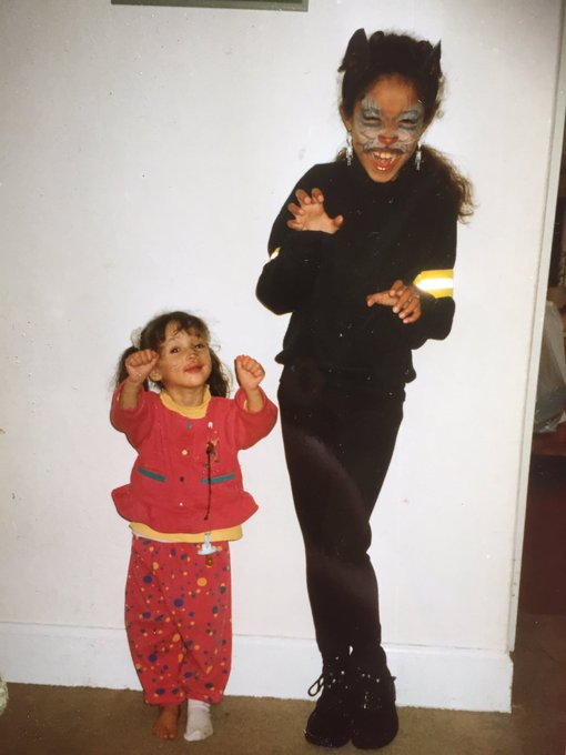 My sister was soooo cute!! What happened??? Just kidding, love you Heather!!  💕💕 #nationalsiblingday<a href="/tag/nationalsiblingday"class="tags"><span>#nationalsiblingday</span></a>