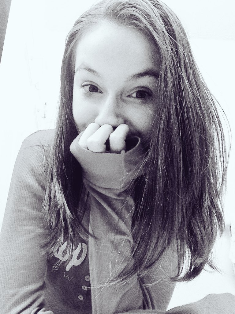 _Xevette's tweet image. Happy national siblings day!!🌸💕