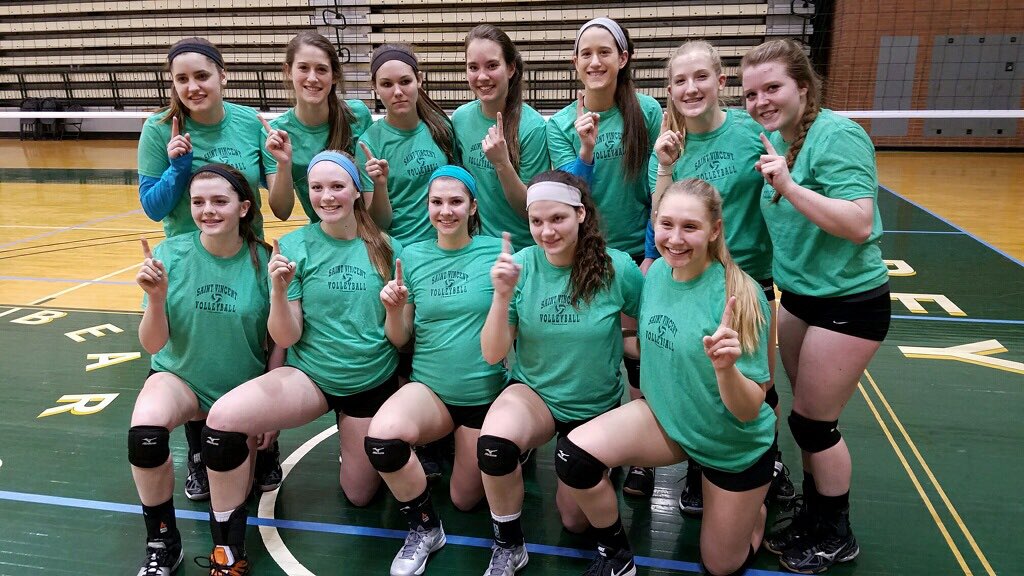 p3rvbc's tweet photo. Wooo! @P3r16 Platinum win the St. Vincent Tournament!!! 🏆🏐⚫️🔵 #P3R #Champs https://t.co/rwe63nHu9i