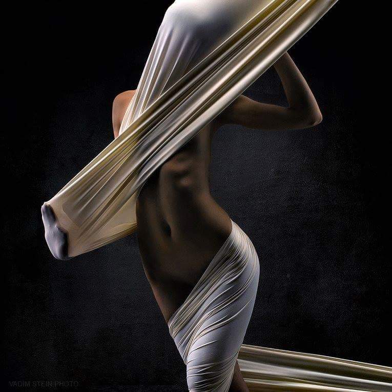 SanTTcheZ's tweet photo. "Changement de housse de couette"
Photographié par Pablo Heirt - 2016 https://t.co/5RUsCcI8CS