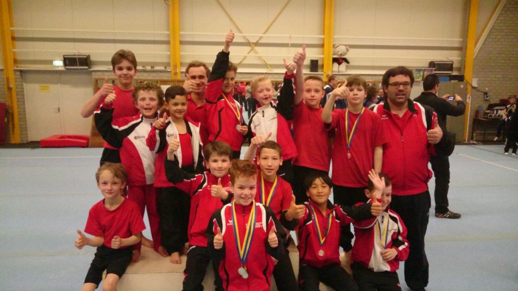 Weertdegekste's tweet photo. 3 x Limburgs Kampioen voor Tensor Turnen Weert ➜ https://t.co/ndhTKdpvO9 #Weert https://t.co/CTkTM9vjPX