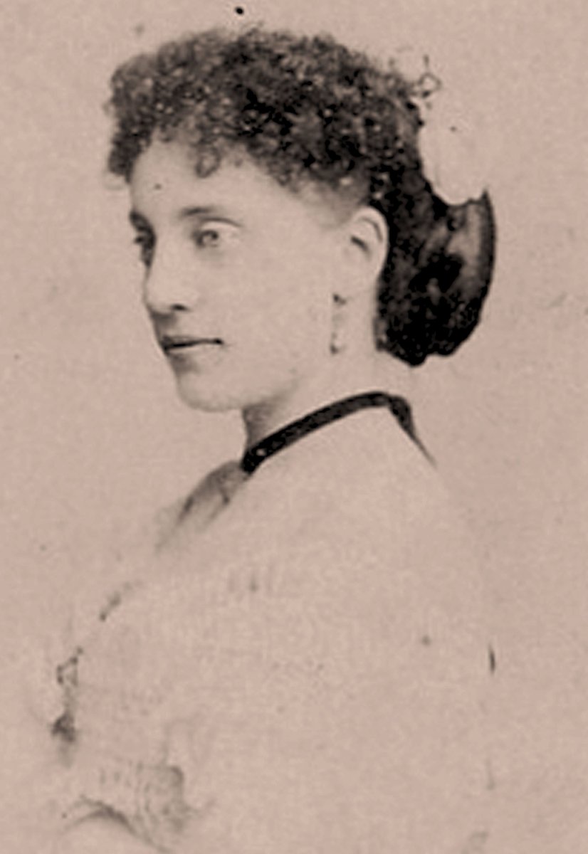 RenatoCiavola's tweet photo. nella STORIA il nome e la classe della propria terra: Giuseppina Vitali su https://t.co/GYJQb9aI2m
LA STORIA È! https://t.co/yG6XE6Z2TS