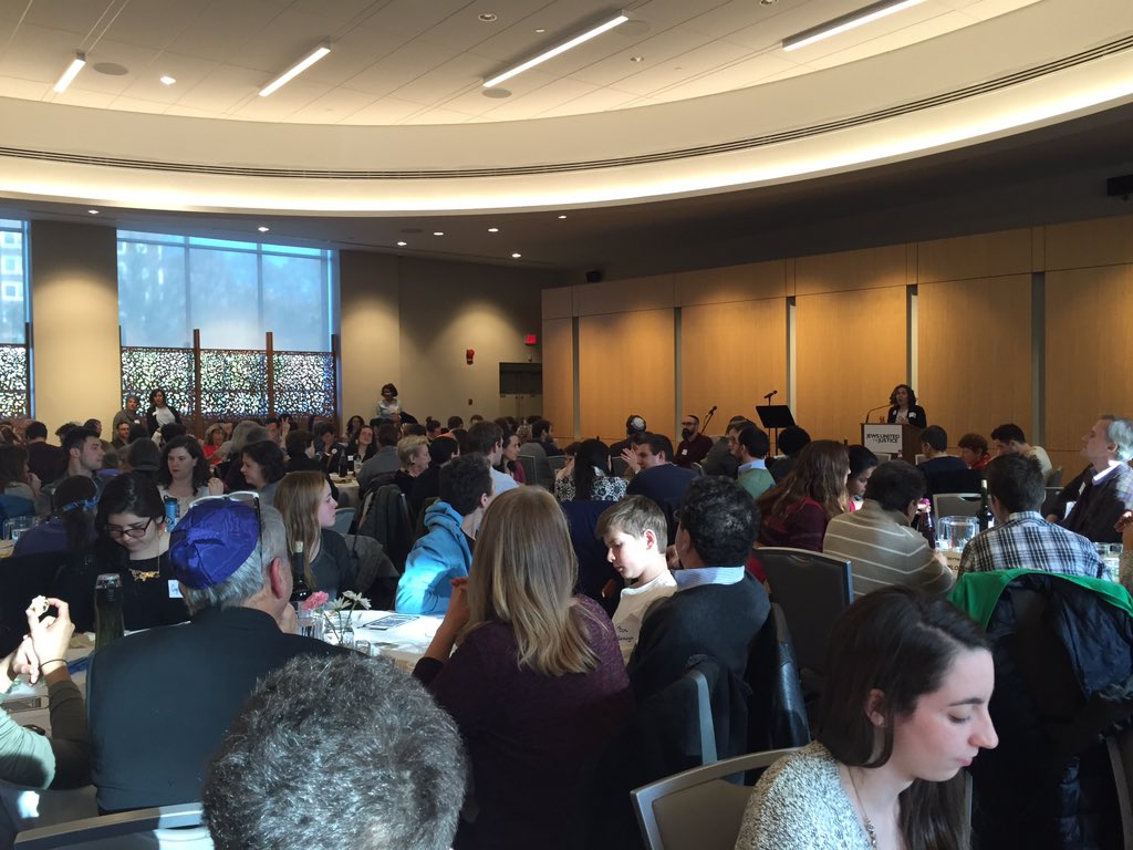 jufj's tweet photo. Packed room for the 15th Labor Seder! #ActOnPassover #GoodJobs https://t.co/zt5r1rgrcq