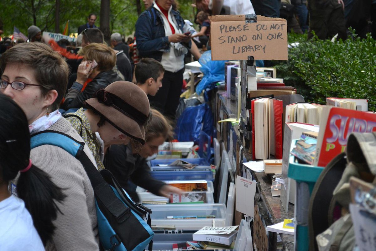 The People's Library tweet media