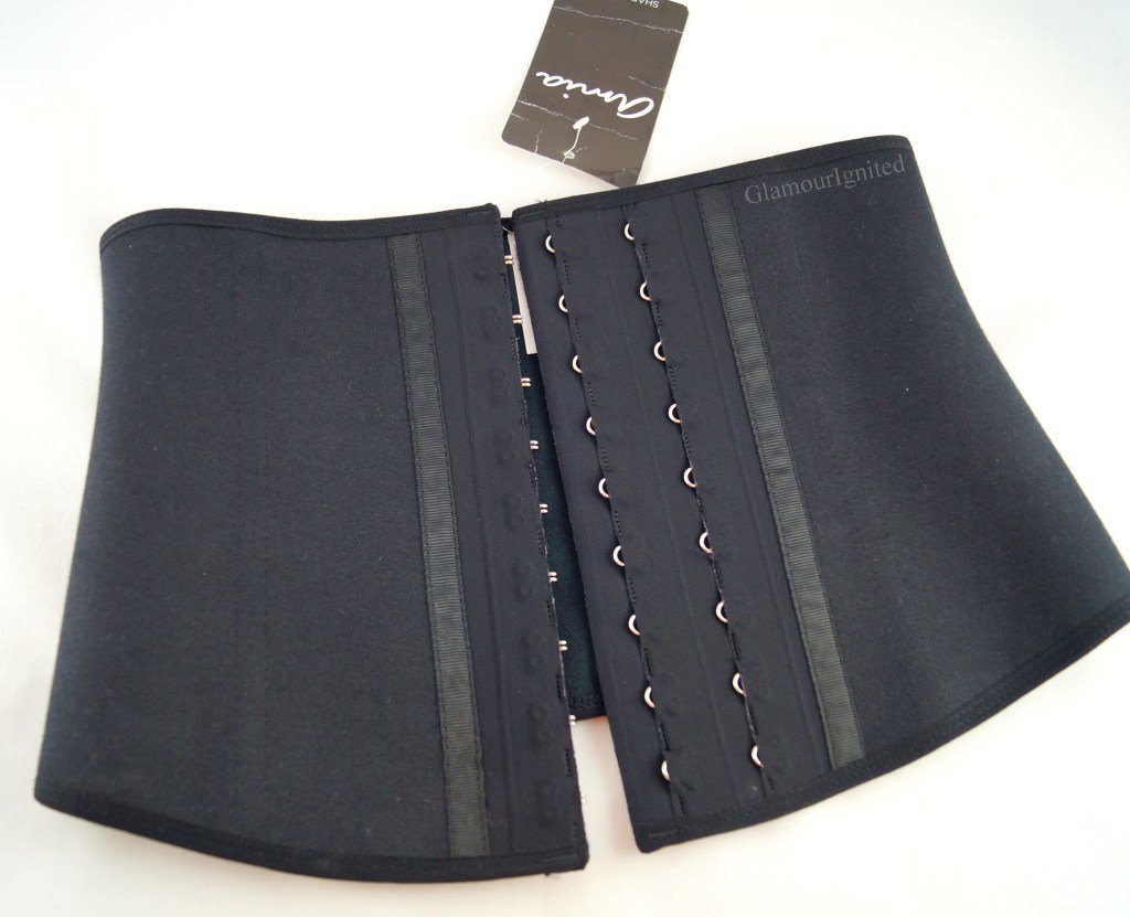 GlamourIgnited's tweet photo. Hourglass Angel Active Band Waist Trainer Review! https://t.co/7f1MWo0gko https://t.co/DIp0jxJuQL