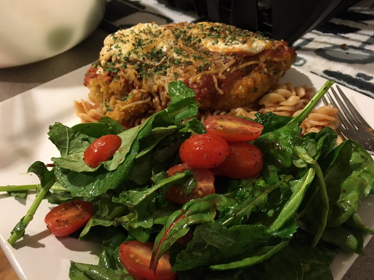 magpieeast's tweet photo. Chicken Parmigiana, Cupcakes, and Harry Potter marathon on Sibling's Day! @elspetheastman https://t.co/tOhBzwUrNe