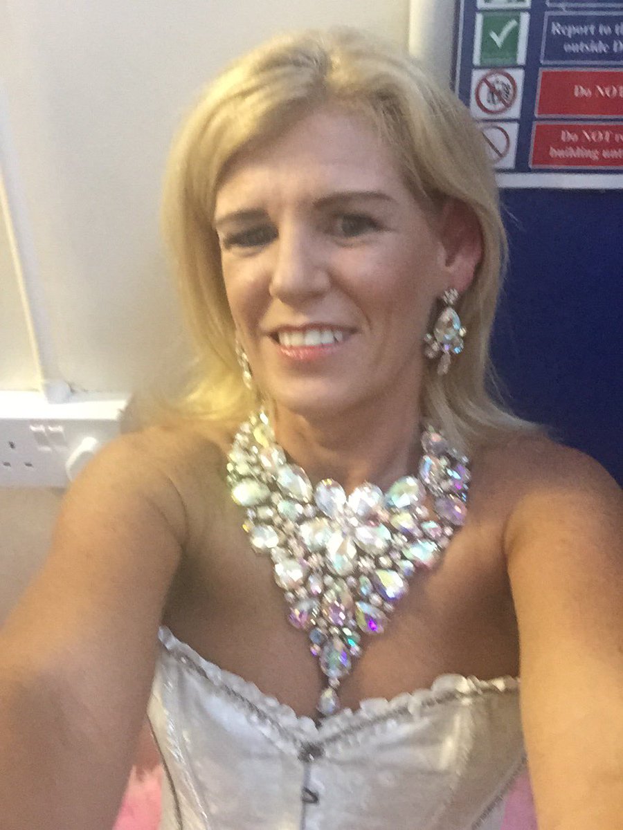 shelleyalys50's tweet photo. Ms Bristol inspiration, winner of Natural Beauty and 1st Runner up delighted #overfifties #fit #healthy  #charity https://t.co/ITNjDgtOhY