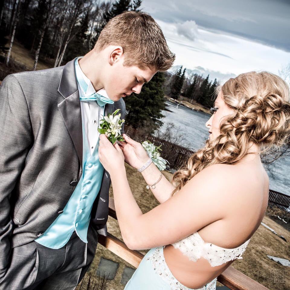 ryanperius's tweet photo. Prom 2k16 #drefoto https://t.co/QXItkjT1TT