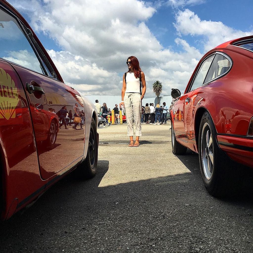OnlyCarrera's tweet photo. Goals...I got the girl but she just needs one of these cars. #luftgekühlt #Luft3 #losangles #california #porsche #p… https://t.co/g5WXcQWyfR