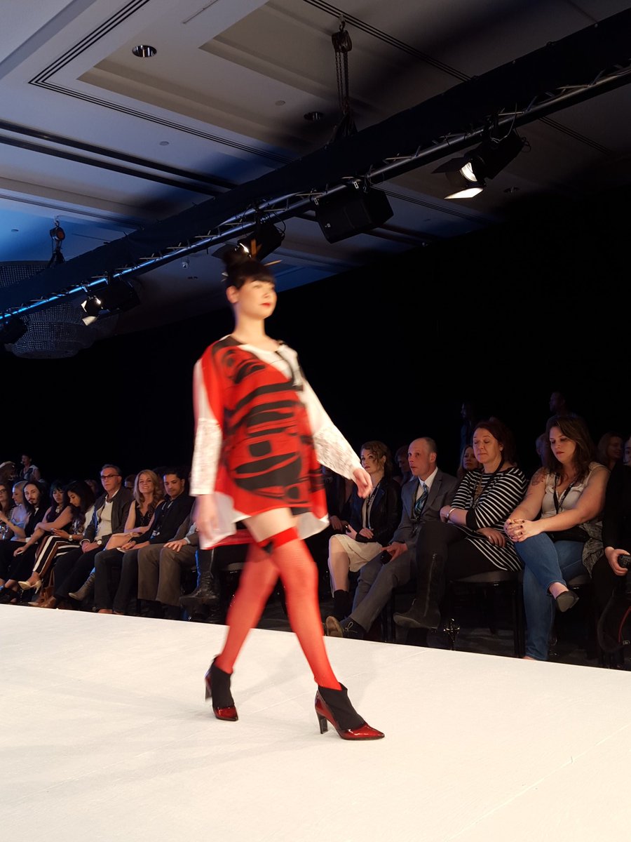 BLUSHvancouver's tweet photo. .@EcoFashionWeek designer @DahliaDrive  collaboration with #RegDavidson of #HaidaGwaii. #YVR #runwaycollection https://t.co/4jIIorJyAk