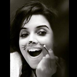 WeeklyBollywood's tweet photo. Let's start the Monday morning with some madness! 😁 #asin #erosnow #simplyhot #naughty #kitty #timeforfun #greattim… https://t.co/xbiNDI3a1p