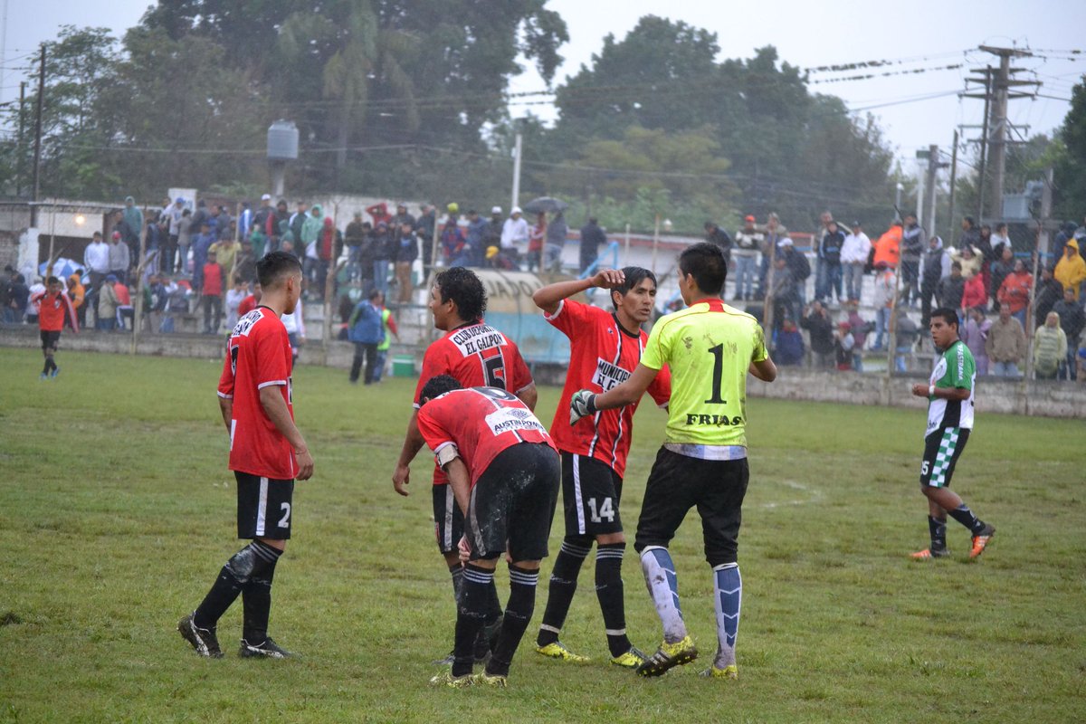 #FederalC ⚽ | #ElGalpón goleó 3 a 0 a #AtléticoChicoana y sacó medio pasaje a semis. alentandooo.com.ar//el-galpon-gol…