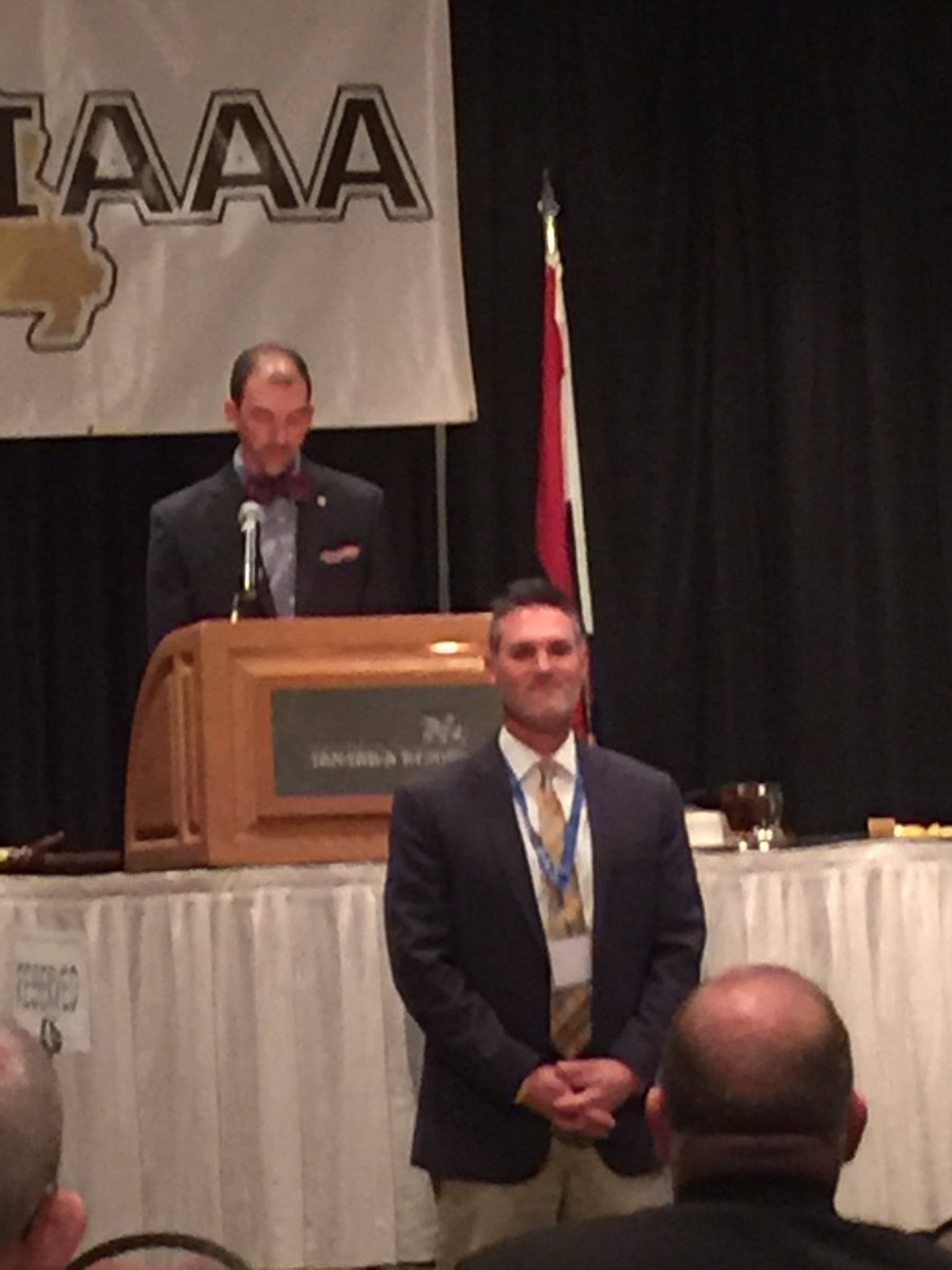 sdhsathletics's tweet image. Congratulations to @PWestAthletics AD Brian Kessler on being named St. Louis Region AD of the Year!  Well deserved!