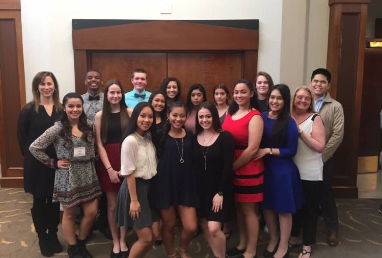 JustJuliet__'s tweet photo. Great weekend with great people. I love this group and how well we represent our school โค๏ธโค๏ธโค๏ธ #VSCA2016 https://t.co/pD0mQFzsw1