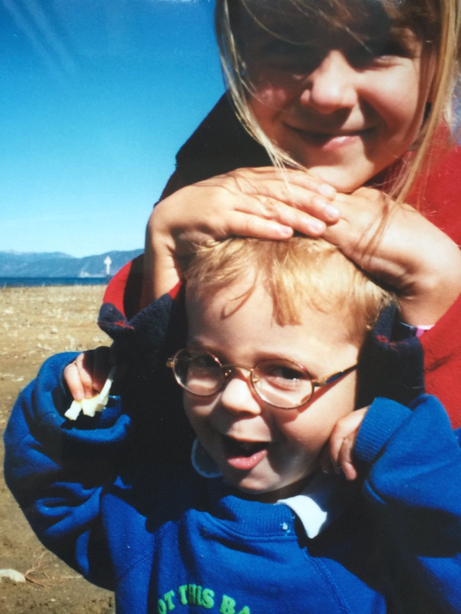 AllyReister's tweet photo. Missing my Wilbz #NationalSiblingsDay https://t.co/raPmG3DdDU