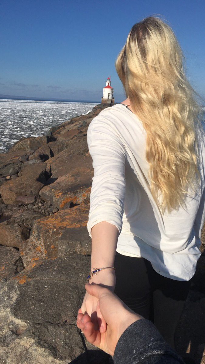 ExploringPhotos's tweet image. No better way to explore than having your best friend by your side 🗺