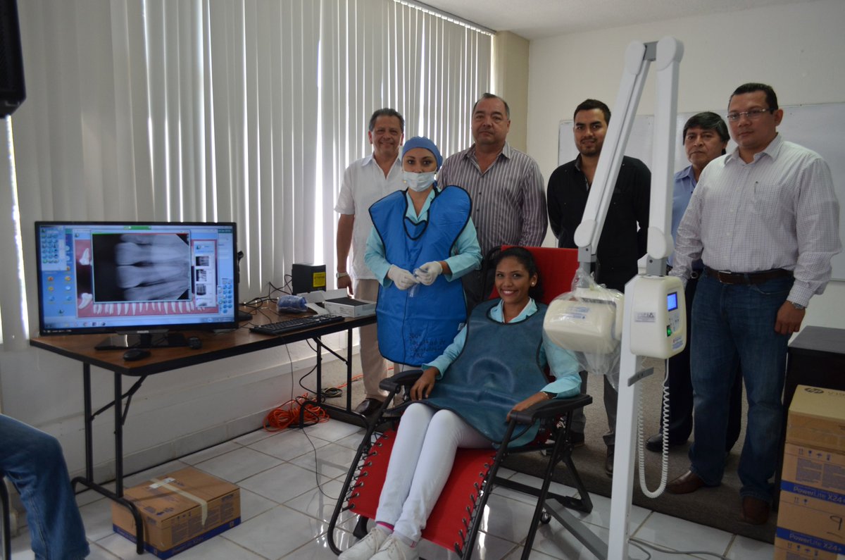 ExpresoCampeche's tweet photo. Entregan equipamiento a facultades de la UAC https://t.co/ANRgM9h0s2 https://t.co/yol0uIx5G5