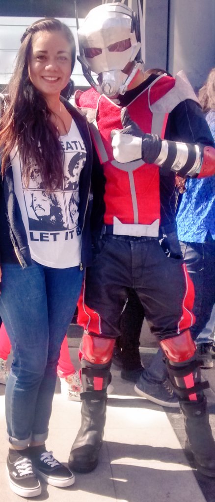 m_malusw's tweet photo. El motivo por el cual faltar a ballet e ir al fan Viña, no es un pecado #FANVINA #antman https://t.co/qZxdq8vn57