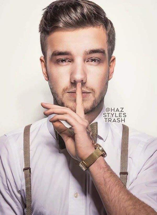 Niallmoon_'s tweet photo. Este FanArt podrá llegar a los 100 votos?🌚💜 
LATINAS VOTANDO POR 1D
#OneDirection #YouKnowYouLoveThem @radiodisney https://t.co/JskZ5NhEQw