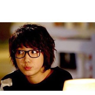 けします Sur Twitter しねちゃん コミナム憧れ 同じ髪型にしたいし 同じ髪色にしたいし なんなら 顔も変えたい しねちゃんになりたい 依存 パクシネ イケメンですね T Co O9broj4jya Twitter