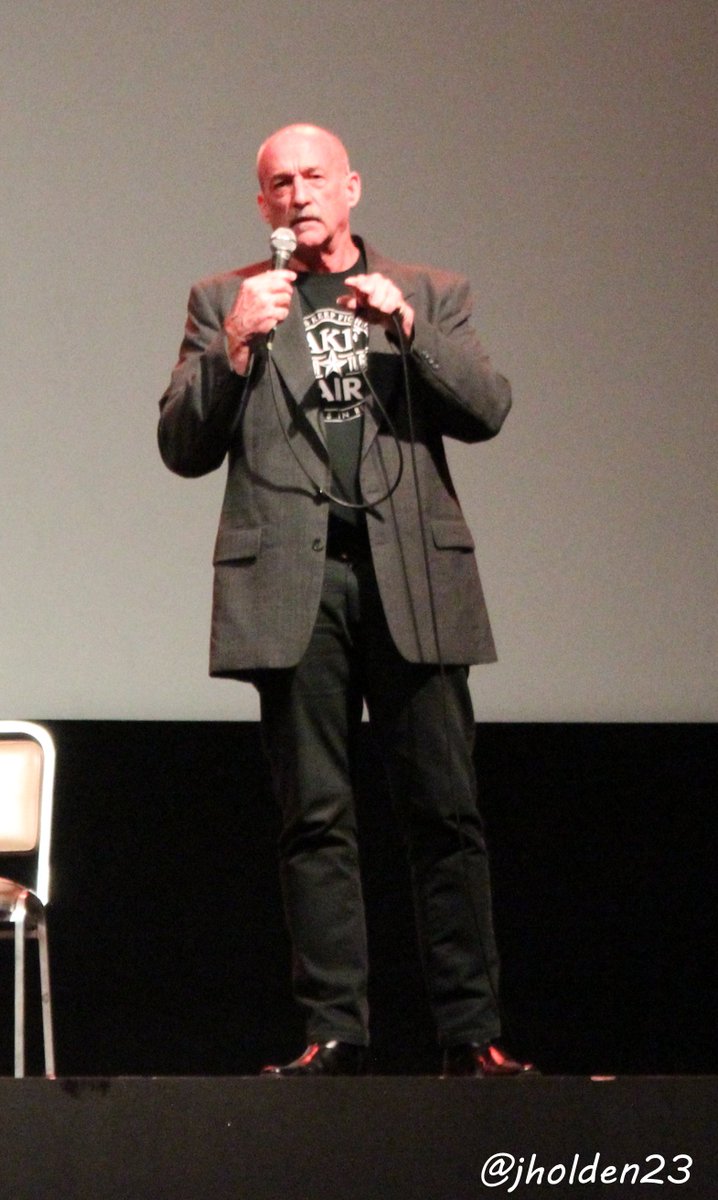 jholden23's tweet image. .@SPNFanMovie premiere was awesome! Thx @TwoSharksMedia for putting on a great event!Photos: flic.kr/s/aHsky4oprm