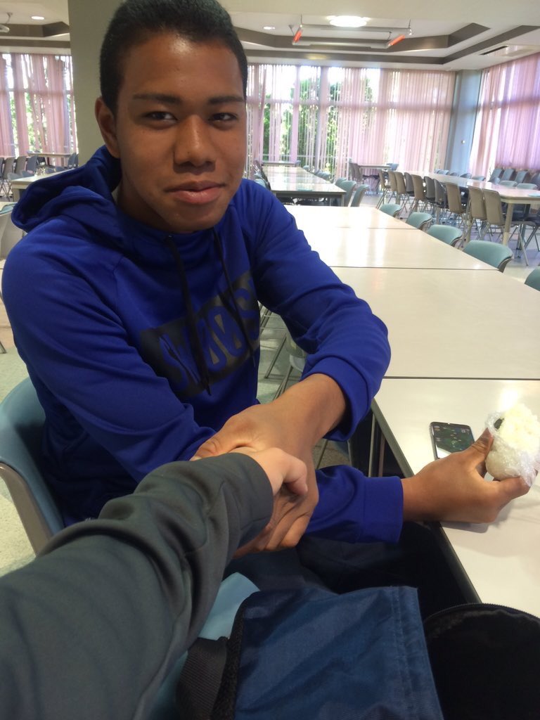 太田 樹 サッカーu23日本代表鈴木武蔵 の弟おれの大学にいた爆笑 握手してもらった 放課後サッカーしてくれる 言われた あとでサイン貰おう笑 T Co Kceblqm7ts Twitter 太田 樹 サッカーu23日本代表鈴木武蔵 の弟おれの大学にいた爆笑 握手してもらった 放課後サッカーしてくれる 言われた あとでサイン貰おう笑 T Co Kceblqm7ts Twitter
