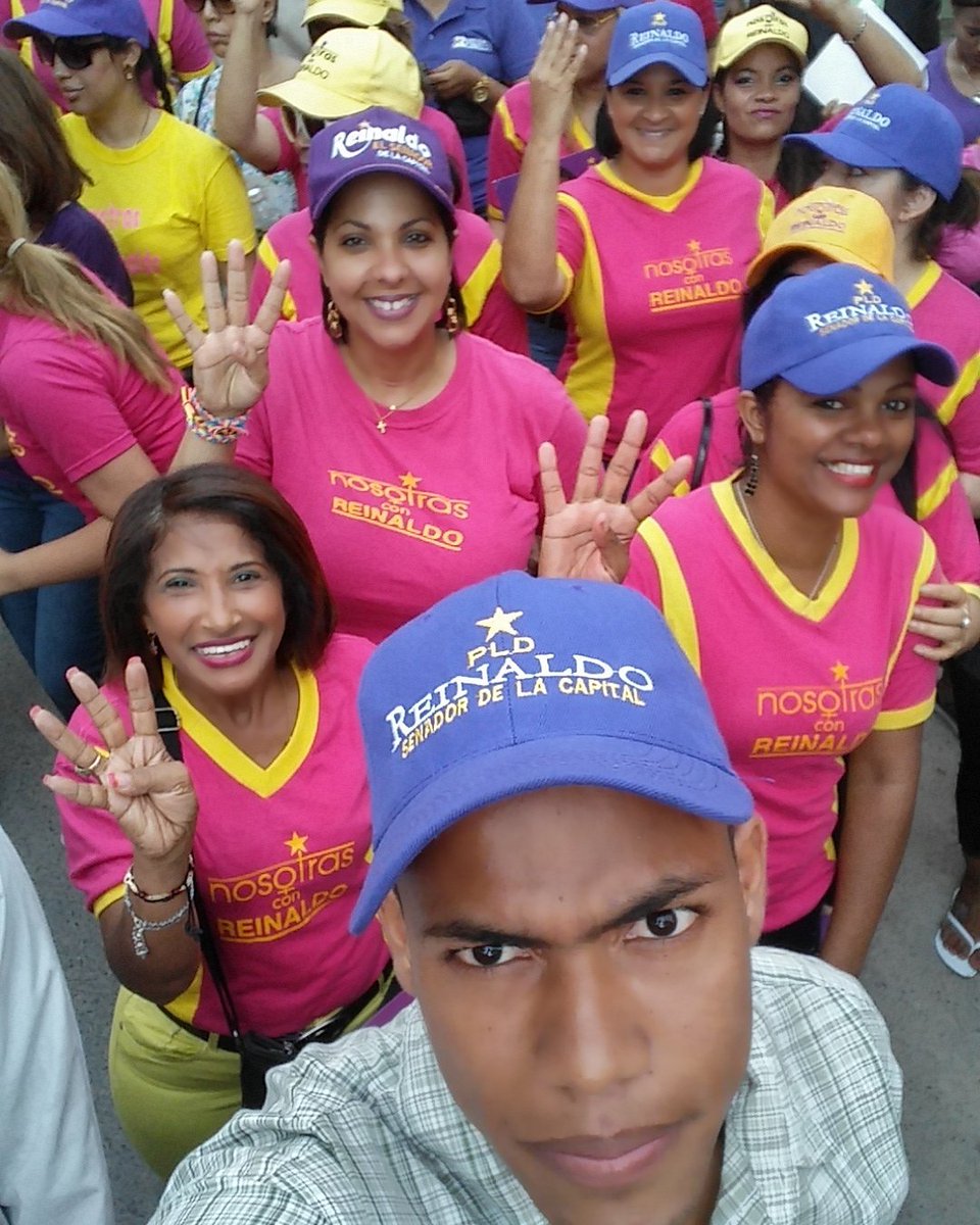 cuello_reyes's tweet photo. #CapotilloConReinaldo activa @nosotrasconreinaldo @aduranes10 @ingridmendozap @ReinaldoPared @RedesdeReinaldo 4+ 📢✋ https://t.co/BdRhhNOVRv