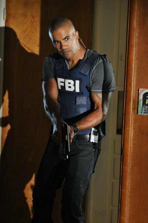 bbdaily69's tweet photo. agent feel free to search without a warrant https://t.co/nd1yMfE2mz