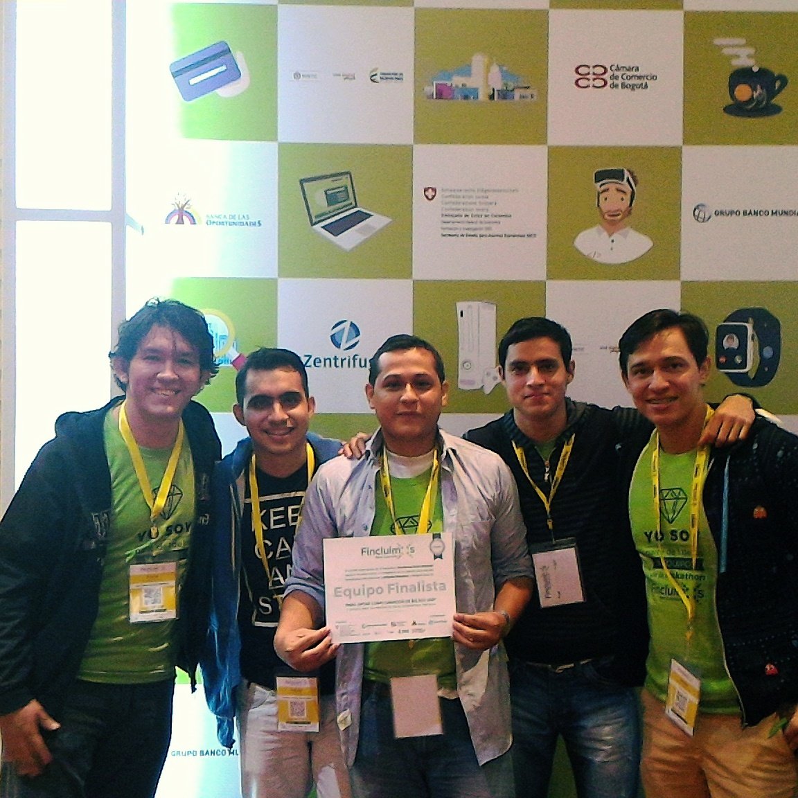 javierdiazr's tweet photo. Ya somos finalistas de #RetoFincluimos 😎💻💰 equipo @Netmasters_co https://t.co/F7buayLaoM